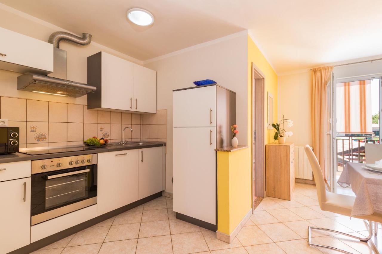 Apartments Kendel Fazana Ngoại thất bức ảnh